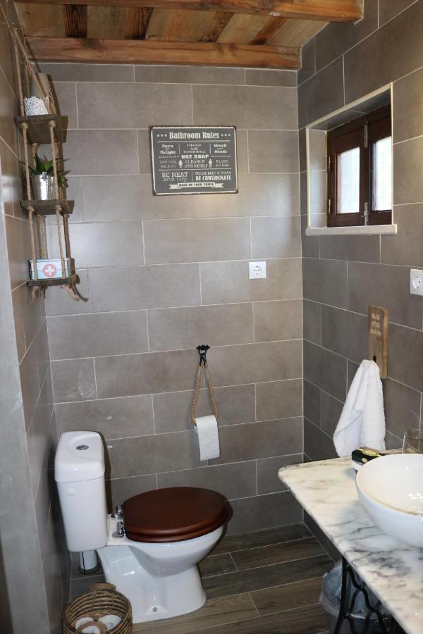 Palheiro Do Malgas Bed & Breakfast Lousa  Exterior photo